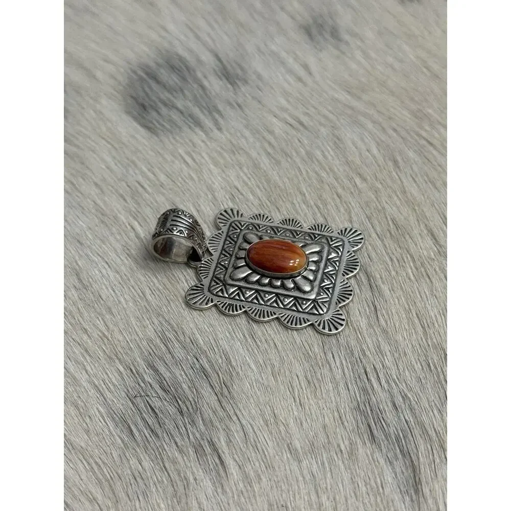 Carolyn Pollack Relios Sterling Silver Orange Spiny Oyster Concho Stamp Pendant - Picture 4 of 9